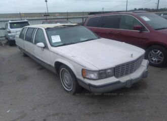  1994 CADILLAC  - Image 0.