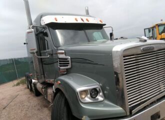  2013 FREIGHTLINER  - Image 0.