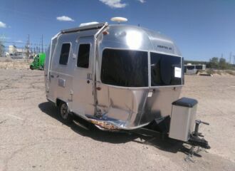  2017 AIRSTREAM  - Image 0.