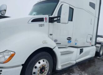  2017 KENWORTH  - Image 0.