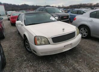  2004 CADILLAC  - Image 0.