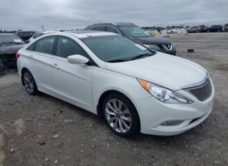  2011 HYUNDAI  - Image 0.