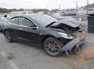  2018 TESLA  - Image 0.