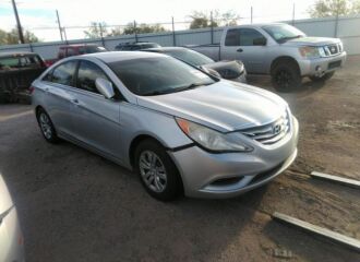  2012 HYUNDAI  - Image 0.