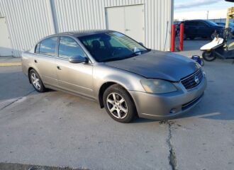  2005 NISSAN  - Image 0.