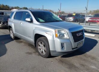  2010 GMC  - Image 0.