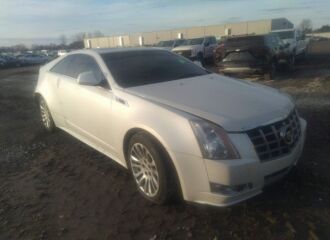  2012 CADILLAC  - Image 0.