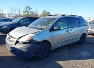 Water/flood Damaged Cars for Sale in Des moines, Iowa IA: Repairable Wrecked  & Salvage Vehicle Auction