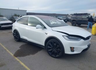  2018 TESLA  - Image 0.