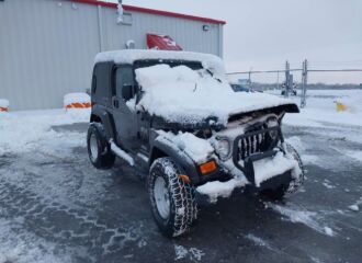  2004 JEEP  - Image 0.