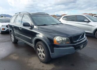  2005 VOLVO  - Image 0.