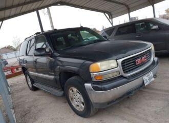  2004 GMC  - Image 0.