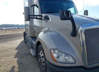  2018 KENWORTH  - Image 0.