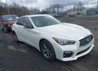  2017 INFINITI  - Image 0.