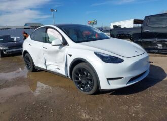  2023 TESLA  - Image 0.