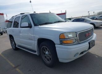  2003 GMC  - Image 0.