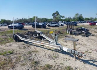  2017 MAGIC TILT BOAT TRAILER  - Image 0.