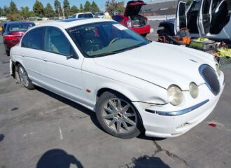  2000 JAGUAR  - Image 0.