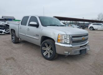  2013 CHEVROLET  - Image 0.