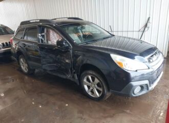  2013 SUBARU  - Image 0.