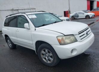  2004 TOYOTA  - Image 0.