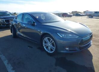  2013 TESLA  - Image 0.