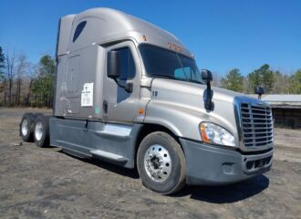  2017 FREIGHTLINER  - Image 0.