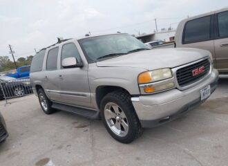  2004 GMC  - Image 0.