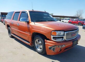  2003 GMC  - Image 0.