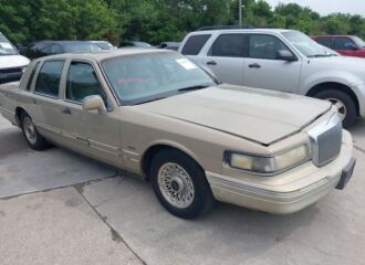  1996 LINCOLN  - Image 0.