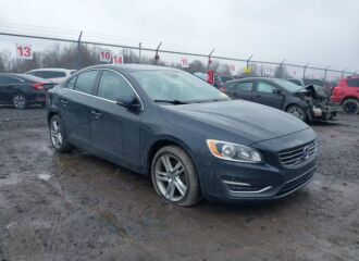  2014 VOLVO  - Image 0.