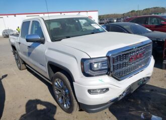  2018 GMC  - Image 0.