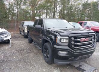  2017 GMC  - Image 0.