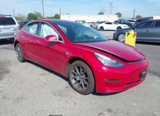  2019 TESLA  - Image 0.