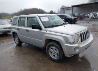  2009 JEEP  - Image 0.