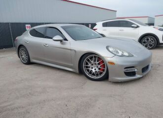  2010 PORSCHE  - Image 0.