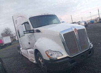  2015 KENWORTH  - Image 0.