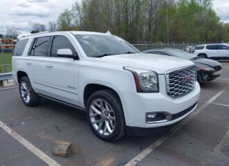  2019 GMC  - Image 0.