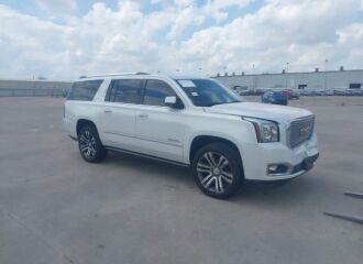  2017 GMC  - Image 0.