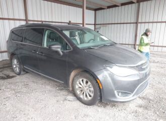  2018 CHRYSLER  - Image 0.