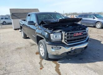  2016 GMC  - Image 0.