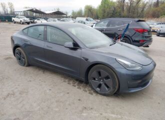  2021 TESLA  - Image 0.