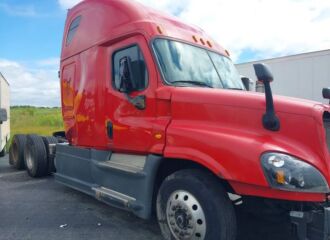  2017 FREIGHTLINER  - Image 0.