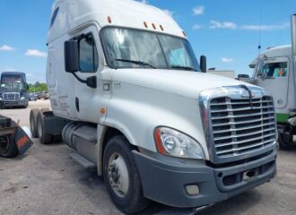  2016 FREIGHTLINER  - Image 0.