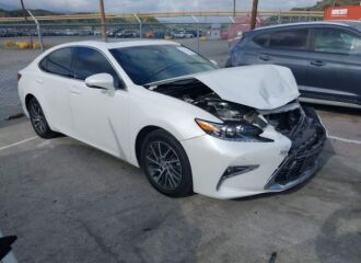  2018 LEXUS  - Image 0.