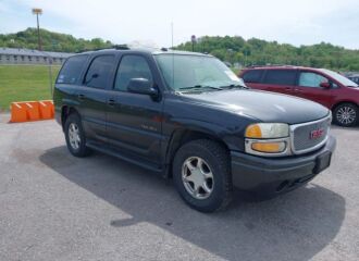  2004 GMC  - Image 0.