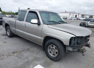  2001 GMC  - Image 0.