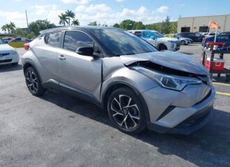  2019 TOYOTA  - Image 0.