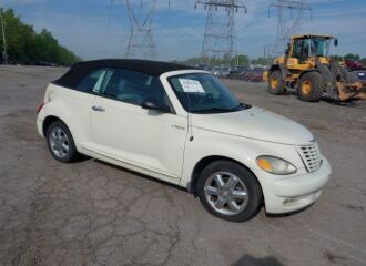  2005 CHRYSLER  - Image 0.