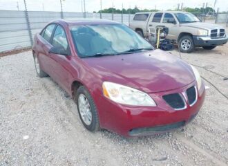  2005 PONTIAC  - Image 0.